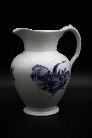 Rare Royal Copenhagen Blue Flower Braided milk jug.H: 22.5cm. RC#10/3247. 1.sort. from 1923-28.