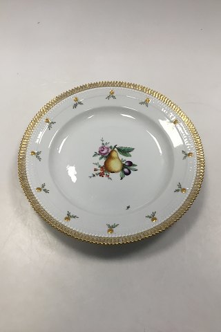 Royal Copenhagen Flora Danica Juliane Marie Dinner Plate No 17/3549