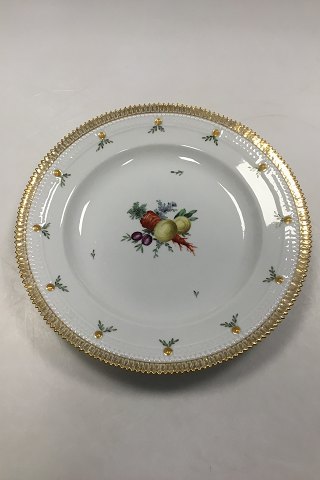 Royal Copenhagen Flora Danica Juliane Marie Dinner Plate No 17/3549