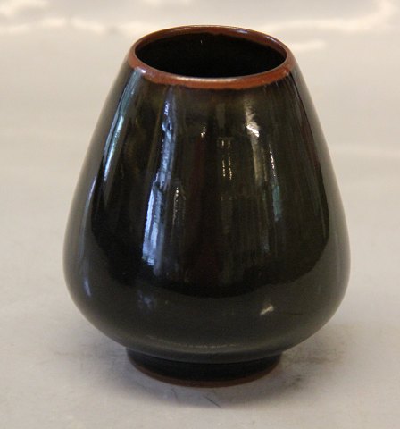 Royal Copenhagen Art Pottery RC Black Series Vase 9 cm Nils Thorsson/Hans Henrik Hansen April 1938