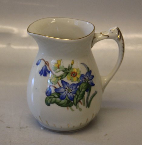 189 Creamer 10.5 cm 2.25 dl Njal B&G Springflower dinnerware