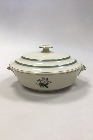 Royal Copenhagen Hjertegræs Rund Lågskål No. 884/9575