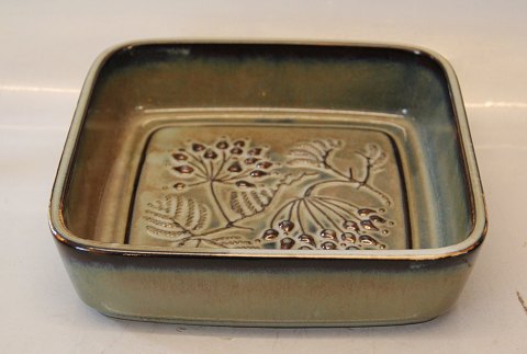 B&G 7323 Squarre table bowl 24 x 24 x 6.5 cm Stoneware B&G Art Pottery