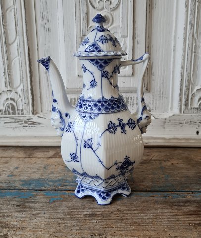 Royal Copenhagen Musselmalet helblonde mokkakande No. 1030