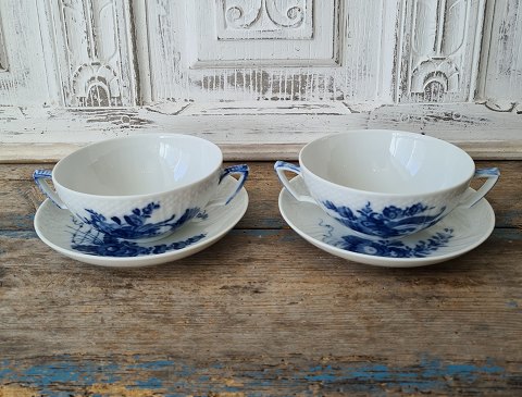 Royal Copenhagen Blue Flower broth cup no. 1872