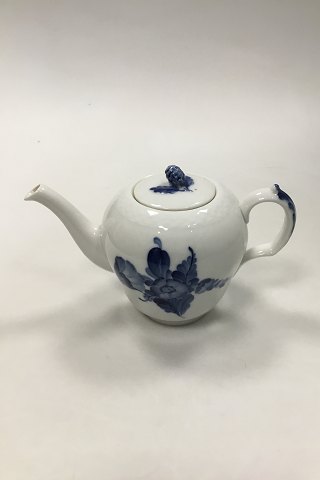 Royal Copenhagen Blue Flower Braided Tea Pot No. 8244