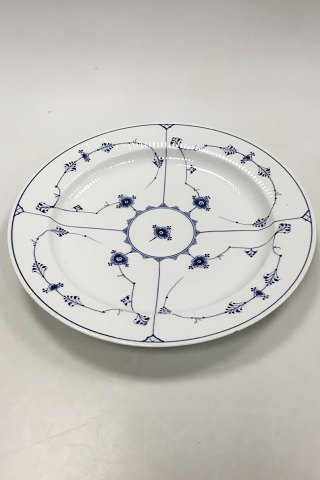 Royal Copenhagen Musselmalet Riflet Rundt Fad No 108.