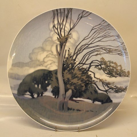 B&G Porcelain Large Wallplate  40 cm Summer at the Eremitage Park Signered and painted by Ove Larsen