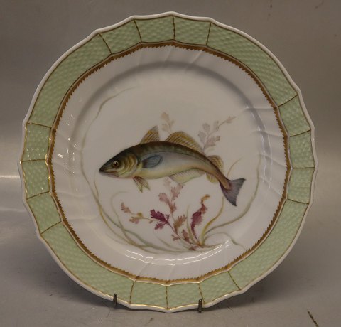 919-1710 Hvilling "Gadus merlangus" fisketallerken m  svejfet med grøn bort 25.5 cm Royal Copenhagen Svejfet Fisketallerken