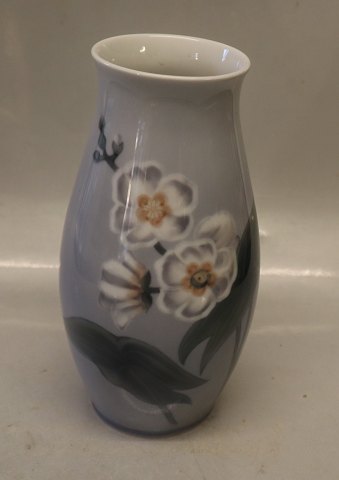 Bing & Grøndahl B&G 341-5249 Vase  med blomster 21.3 cm