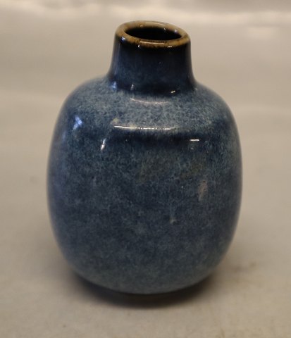 21403 Kgl Miniature vase 7 cm Nils Thorsson Sept 1956 Blåmusling glasur Kongelig Dansk Stentøj