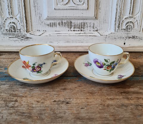 Royal Copenhagen Let Saksisk Blomst kaffekopNo. 1549a