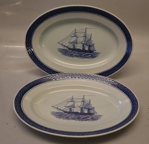 0927-46 Dish  oval, 20 x 28 cm Aluminia Faience Tranquebar Navy # 46