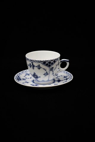 Royal Copenhagen Musselmalet halvblonde kaffekop.RC# 1/528. ...