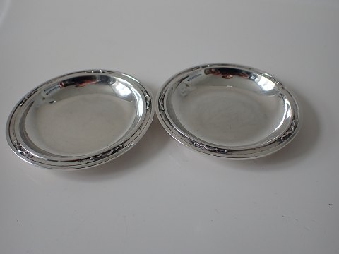 Georg Jensen - lille skål i sterling sølv. Sælges individuelt. Et stk. er solgt.