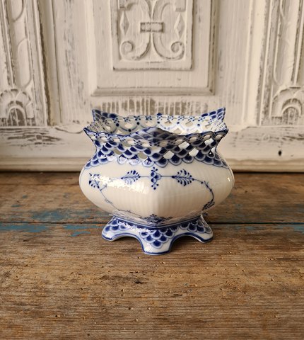 Royal Copenhagen Musselmalet helblonde sjælden stor sukkerskål no. 1114