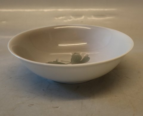 Art Nouveau045 Lille rund skål 16 cm (574) B&G porcelæn Julerose