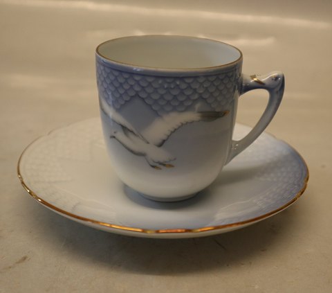 106 High! 6.1 cm Espresso cup  0.75 dl (061) cup and saucer 12 cm B&G Seagull Porcelain with gold