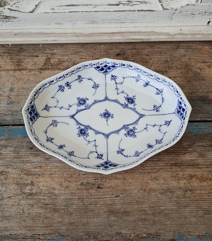 Royal Copenhagen Musselmalet halvblonde asiet No. 552