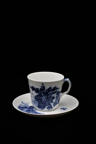 Royal Copenhagen Blue Flower Curved small coffee cup / espresso cup...10/1546.