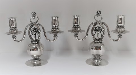 Georg Jensen. Sterling (925). 2 armede lysestager. Et par. Model 324. Produceret 1945-1977.