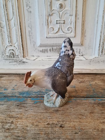 Royal Copenhagen figure - Hen No. 1024