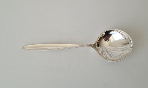 Georg Jensen - Cypres large serving spoon in sterling silver 22 cm.