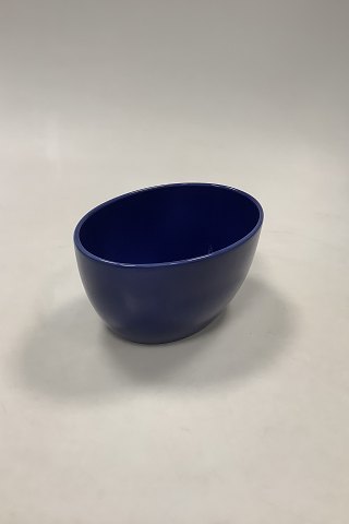Royal Copenhagen Ursula oval Skål i Mørkeblå No. 575