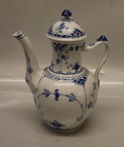 1-519 Coffee PotCa 24 cm 0.96 liter Blue Fluted Danish Porcelain half lace Royal Copenhagen