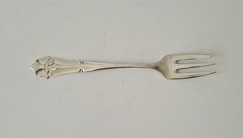 French lily cake fork in silver