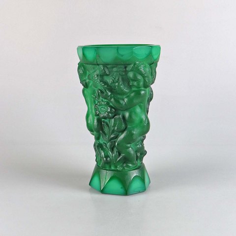 Art Deco vaseIngrid