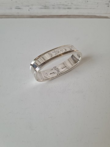 Georg Jensen Pyramide servietring i sølv no. 22A