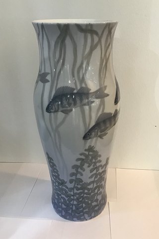 Royal Copenhagen Art Nouveau Unique vase with fish by Stephan Ussing No 11778 from 1912