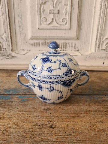 Royal Copenhagen Musselmalet halvblonde sukkerskål No. 605