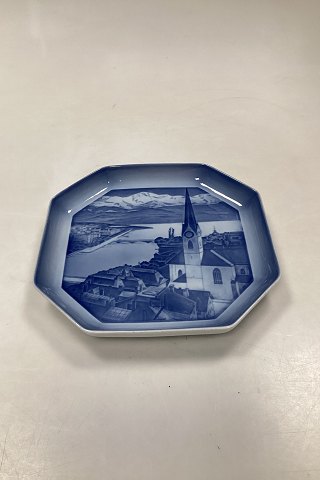 Bing og Grøndahl Alfabet Platte Zurich. Designet i 1933-1934 af Ove Larsen