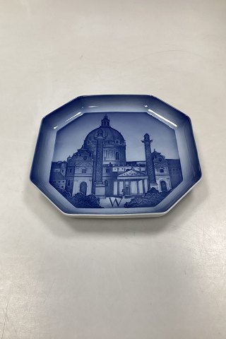 Bing og Grøndahl Alfabet Platte Wien. Designet i 1933-1934 af Ove Larsen