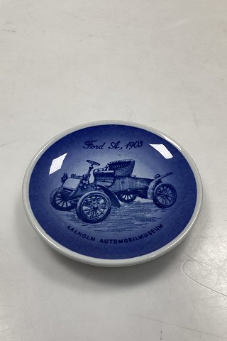 Royal Copenhagen 2010 Plaquette No 153 Ford A, 1903 Aalholm automobilmuseum8cm / 3 1/7"