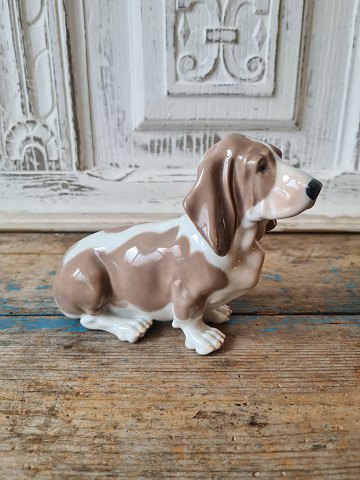 Royal Copenhagen figur - Basset hund No. 356