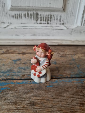Royal Copenhagen Pixie nisse med hjerte No. 761