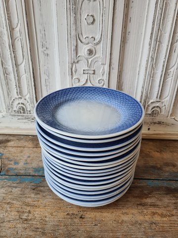 B&G Blå Tone stor kagetallerken no. 1003/702 - 17,5 cm.