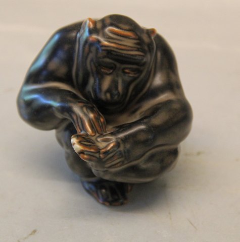 Royal Copenhagen Art Pottery20211 RC Monkey, 9 cm Knud Kyhn, November 1929