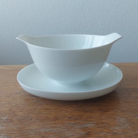 B&G Koppel sauce bowl in porcelain​