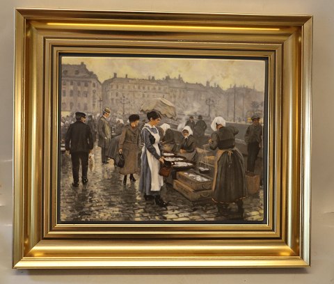 B&G Porcelain painting in golden frame 36.5 x 42 cm Paul Fisher (1860-1934)  Fishing sales woman at Gammel Strand 1917 no 1419 of 1750
