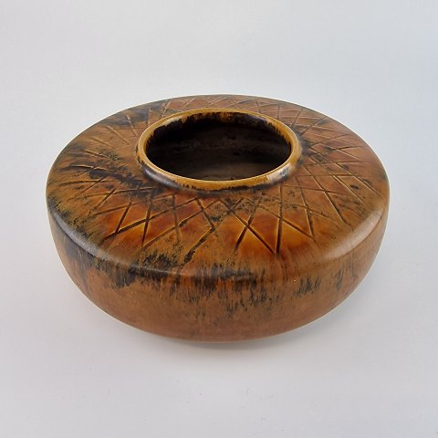 Brunlig vaseEjvind Nielsen21,5 cm