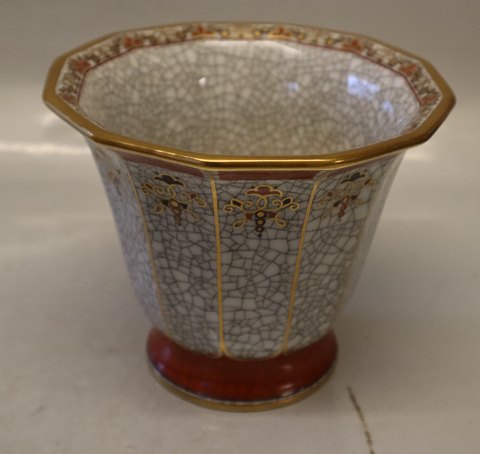 44-705 DJ Trumpet vase 14 x 16.5 cm  rød på gråt med guld  Dahl Jensen Craquelé, (Crackelure)