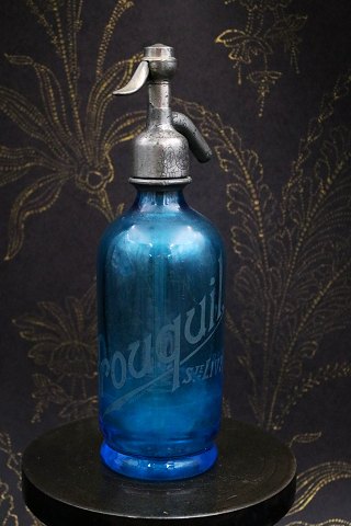 Dekorativ , sjælden fransk mini glas sifon fra begyndelsen af 1900 tallet i turkisblå farve med graveret skrift på siden...
