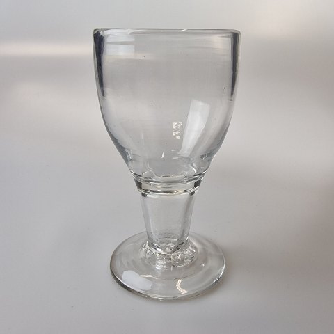 Antik vinglaspå stilk11,5 cm