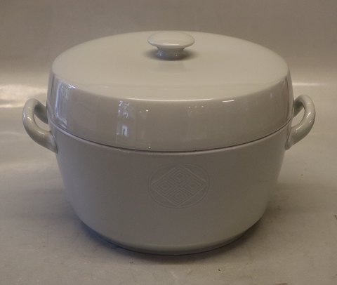 14669 Tureen D. 20 cm + handles Gemma # 125 Royal Copenhagen Dinnerware - Gertrud Vasegaard