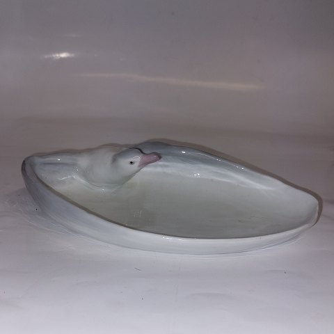 Seagull Gebruder Heubach porcelain dish