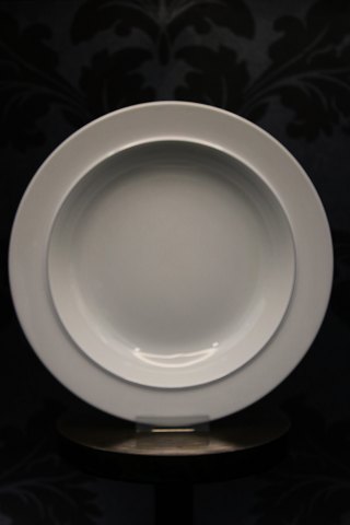Royal Copenhagen - Aluminia Blåkant fajance , dyb tallerken.Dia.: 24cm...